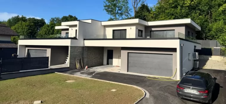 Architecte pour une maison moderne jumelée à La Motte-Servolex, Chambéry, B.CHIC ARCHITECTURE